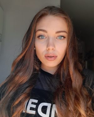 Ana Monte - Social Models